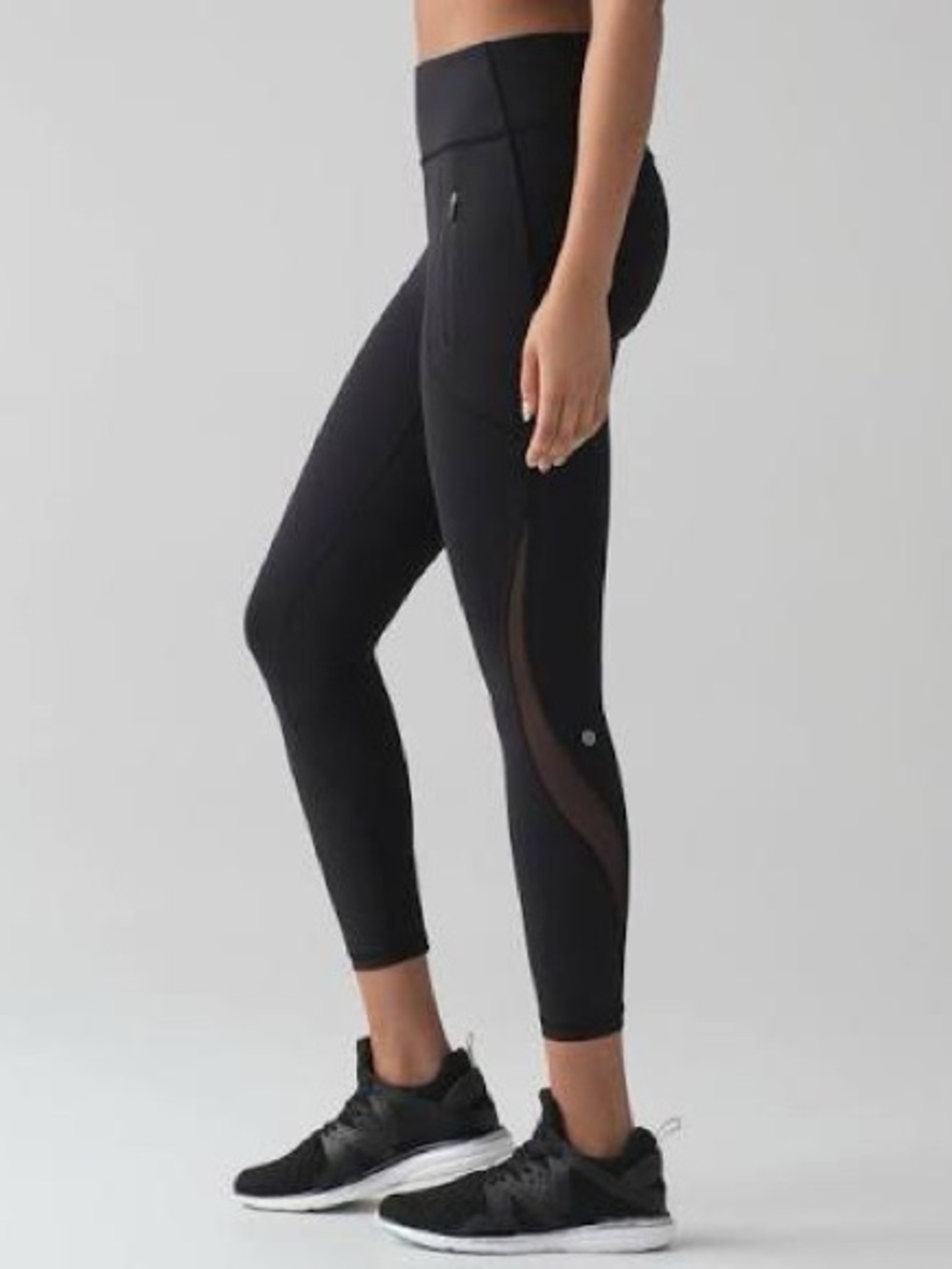Lululemon Invigorate Tight legging (zippers) Black Size 6